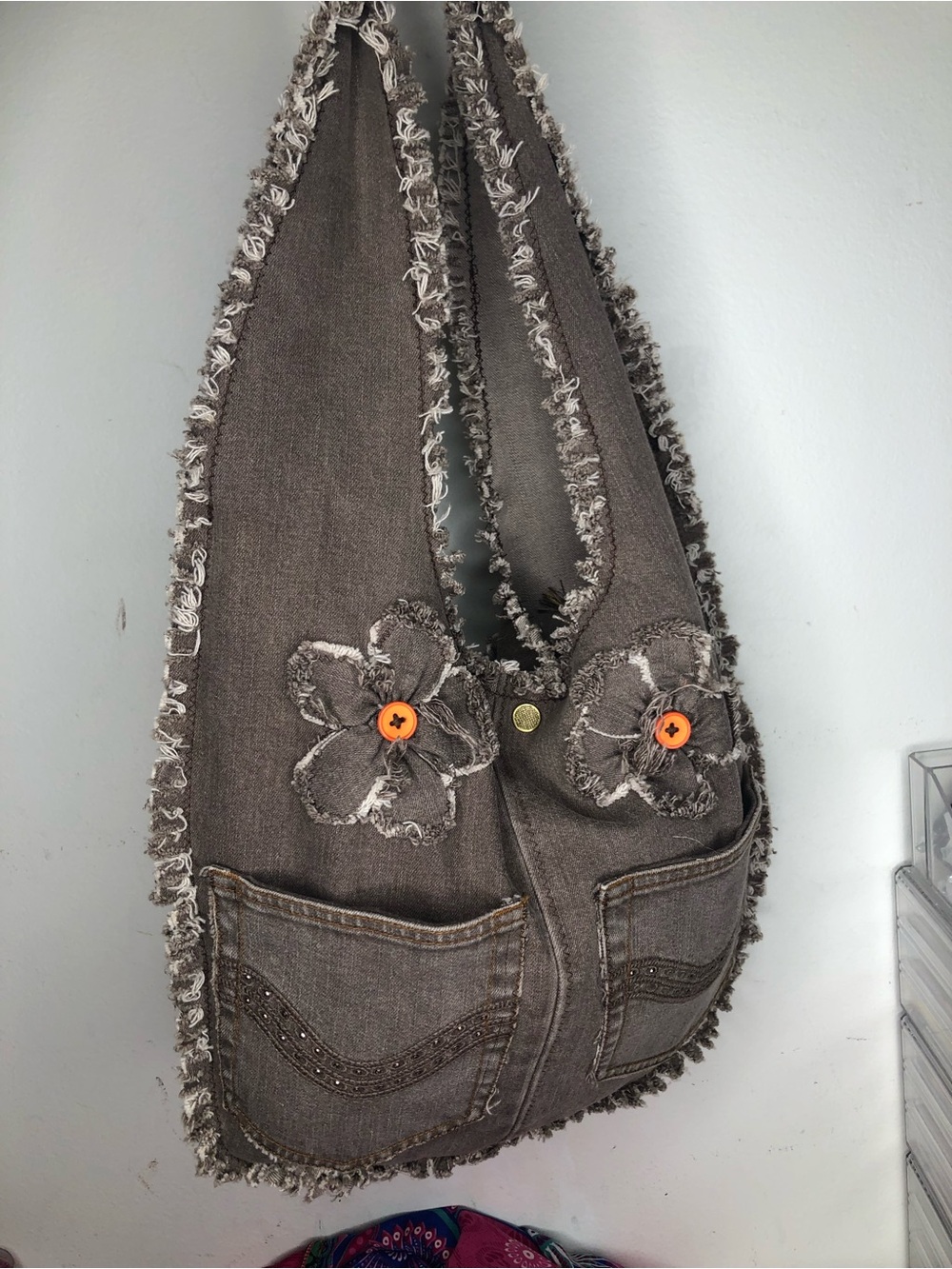 Frayed Floral Pocket Tote bag in Taupe
